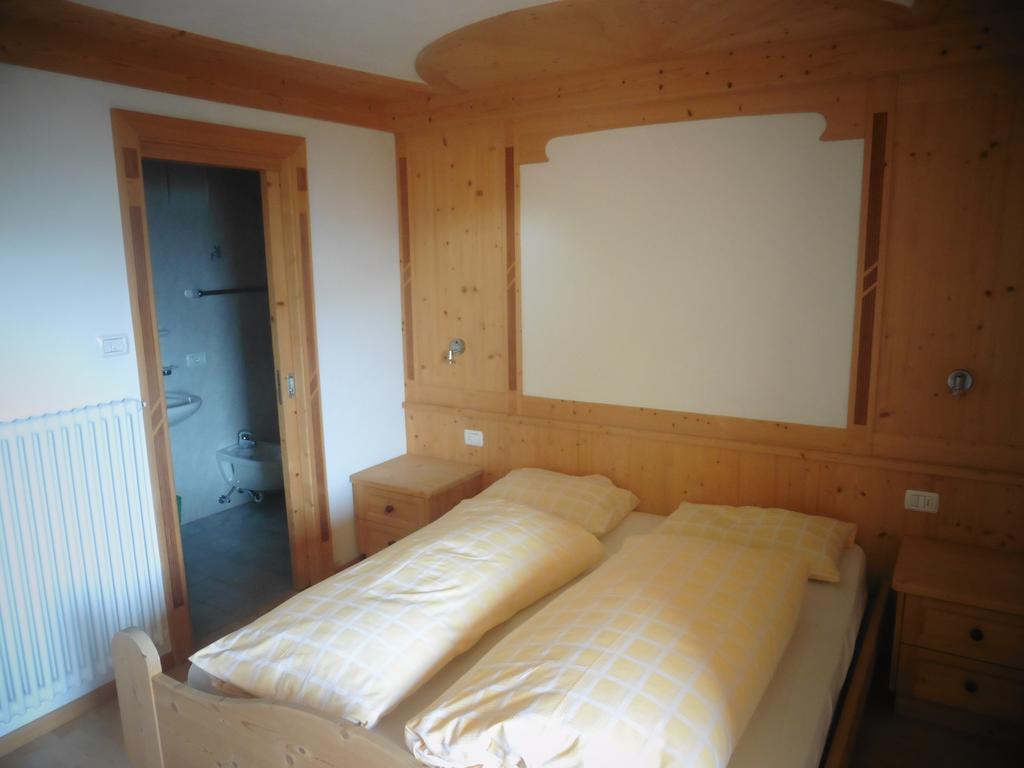 Chalet Frapes San Martino in Badia Δωμάτιο φωτογραφία
