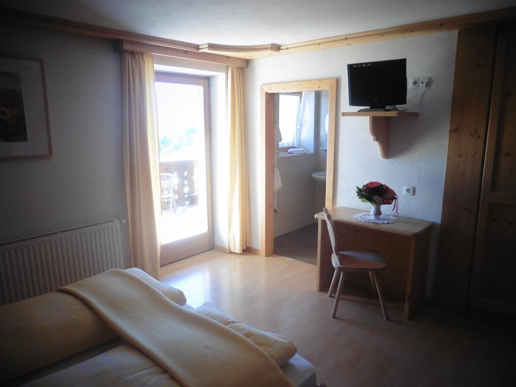 Chalet Frapes San Martino in Badia Δωμάτιο φωτογραφία