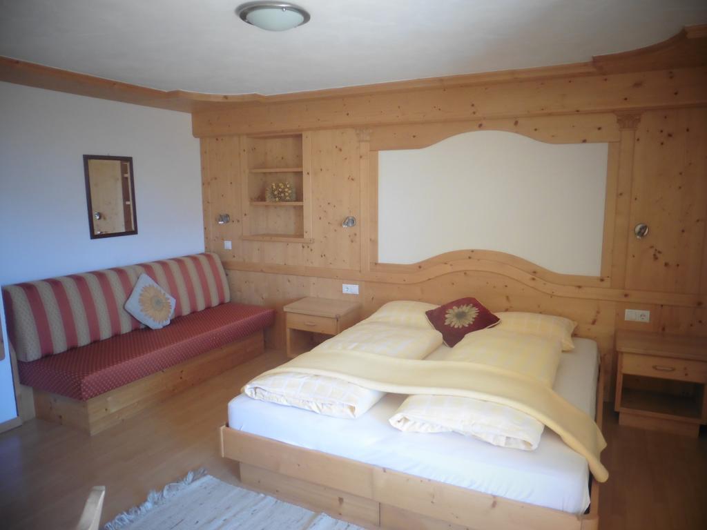 Chalet Frapes San Martino in Badia Δωμάτιο φωτογραφία